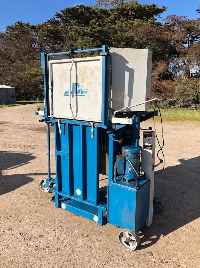 Lyco Powertech Woolpress Livestock Equipment Woolpresses For